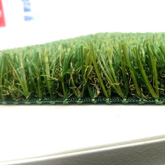 King Turf Royal 35mm Grass Blades Close Up